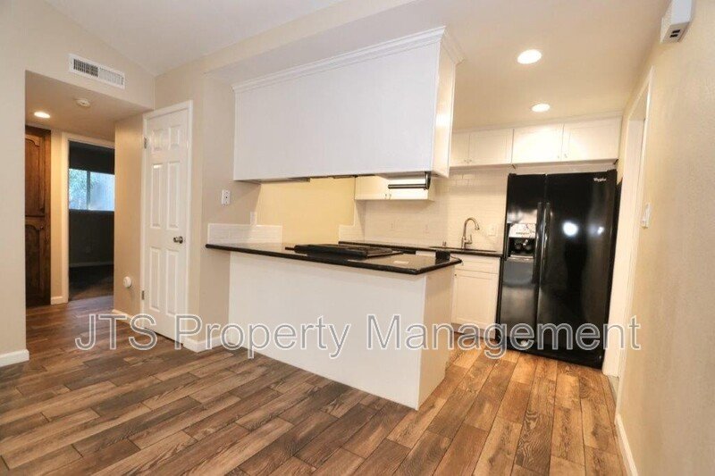 Nice Updated Fair Oaks Duplex Available Now! property image
