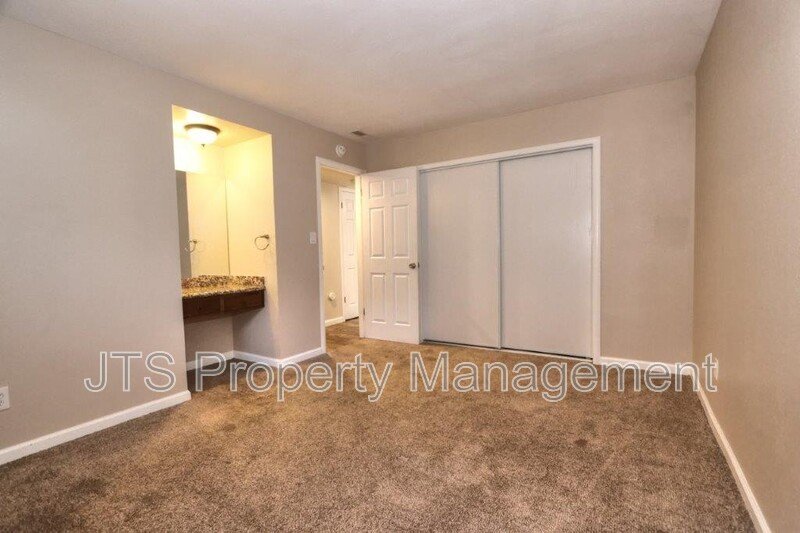 Nice Updated Fair Oaks Duplex Available Now! property image