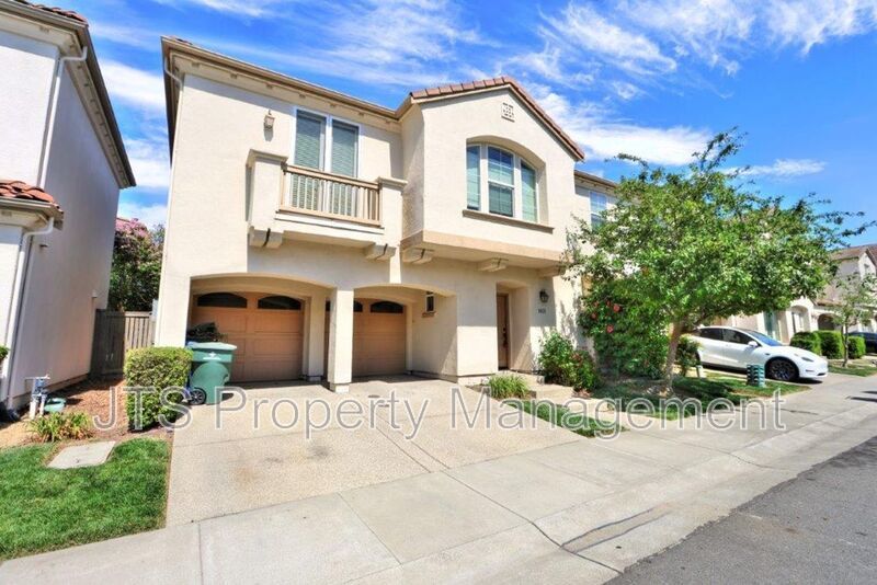 Beautifully Natomas Home in Great Community for Rent. property image