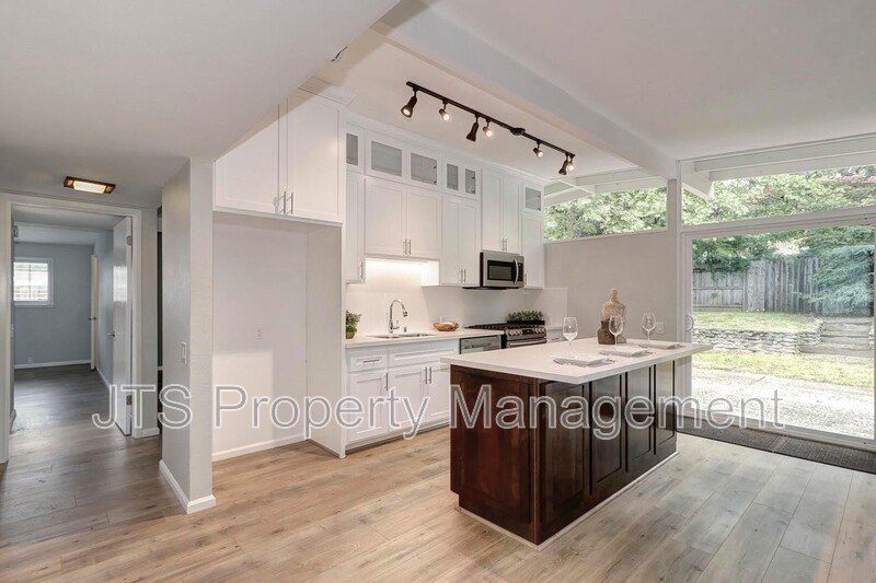Stunning Streng Style Modern Home coming soon! property image