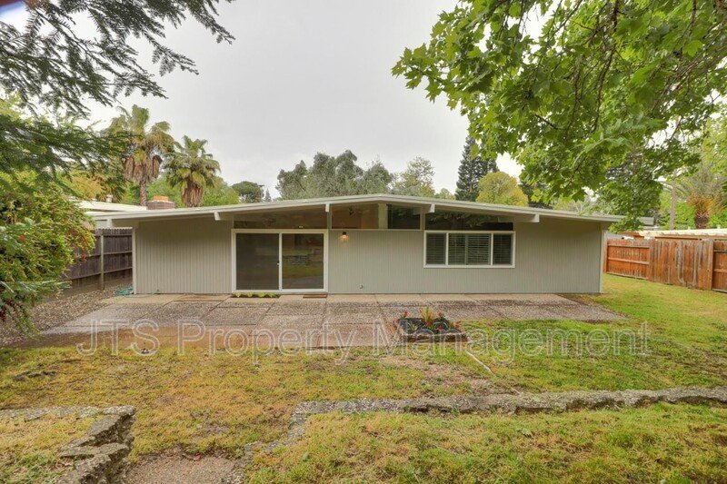 Stunning Streng Style Modern Home coming soon! property image