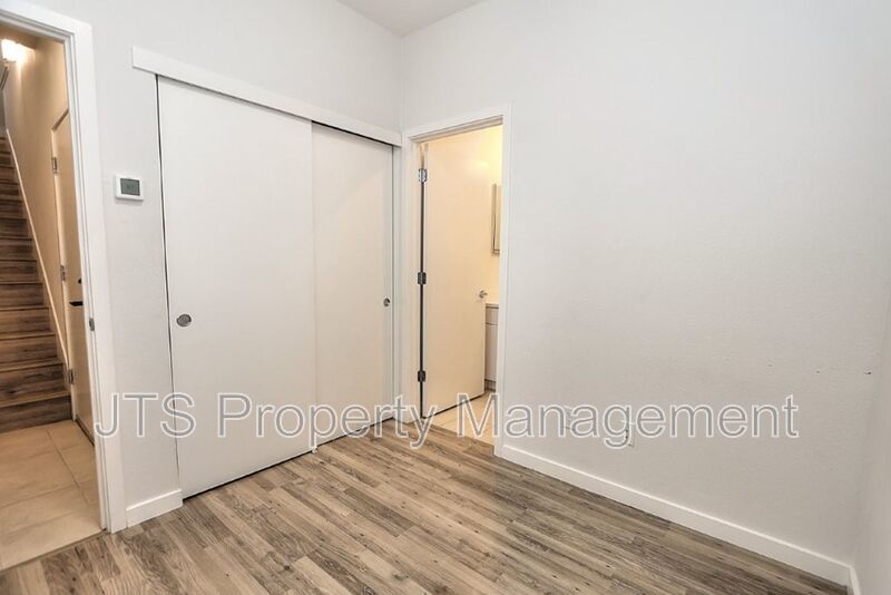 Beautiful Townhome Style Property for Rent! property image