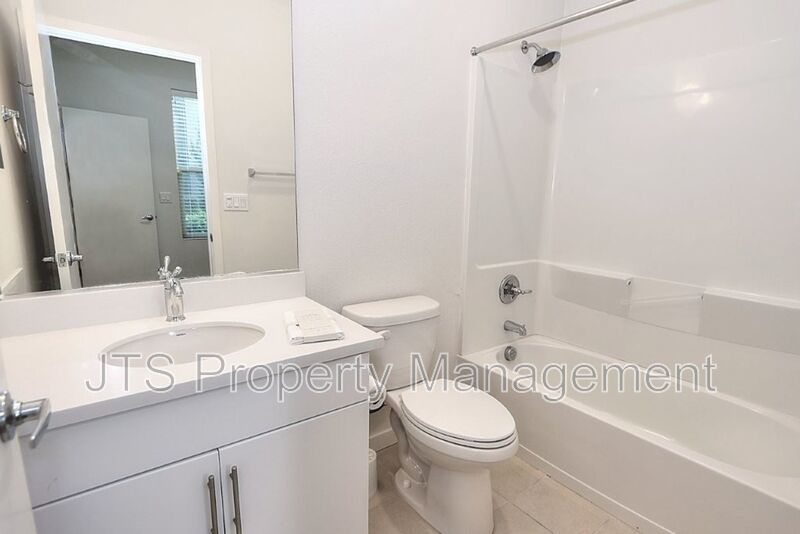 Beautiful Townhome Style Property for Rent! property image