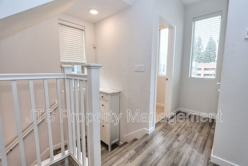 Beautiful Townhome Style Property for Rent! property image