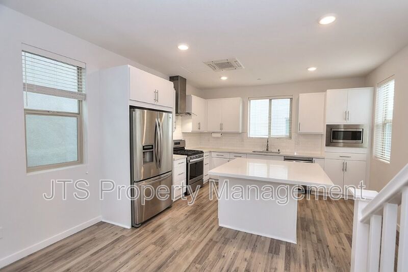 Beautiful Townhome Style Property for Rent! property image