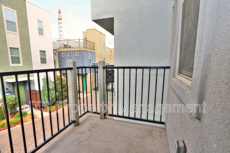 Beautiful Townhome Style Property for Rent! property image