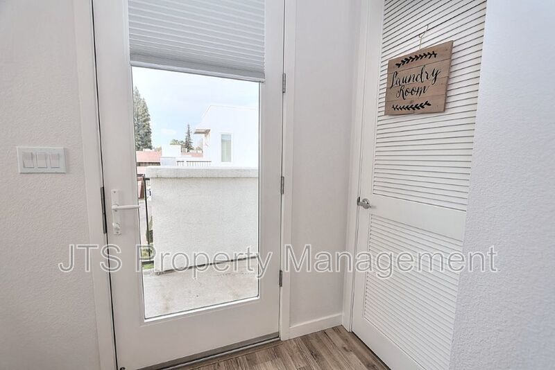 Beautiful Townhome Style Property for Rent! property image