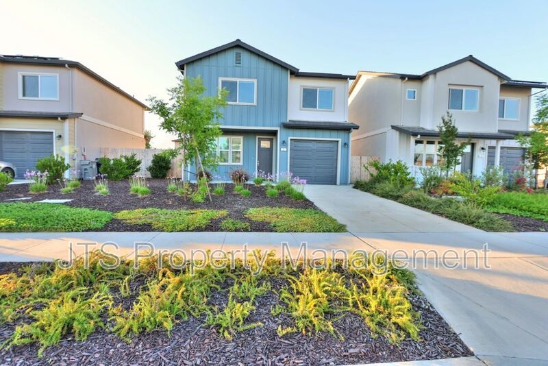 Beautiful Newer Construction Solar Home Coming Soon!! property image