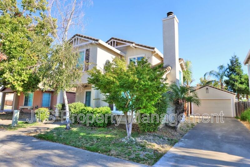 Nice Elk Grove Home in Prime Location! property image