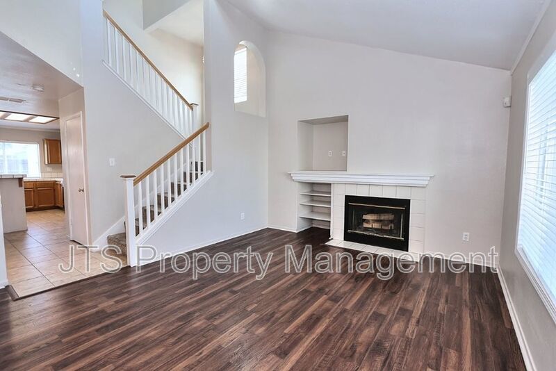 Nice Elk Grove Home in Prime Location! property image