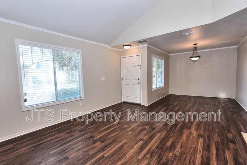 Nice Elk Grove Home in Prime Location! property image