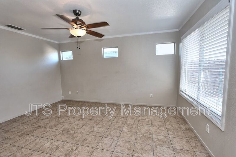 Nice Elk Grove Home in Prime Location! property image