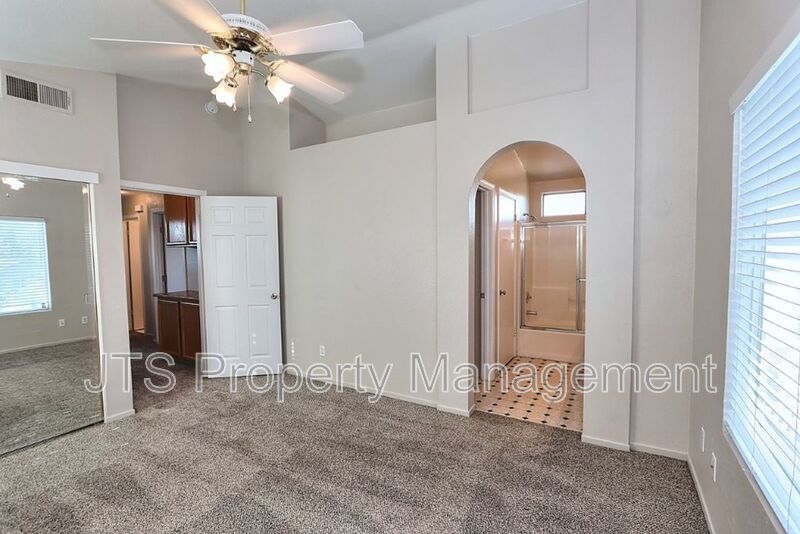 Nice Elk Grove Home in Prime Location! property image