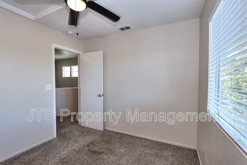 Nice Elk Grove Home in Prime Location! property image