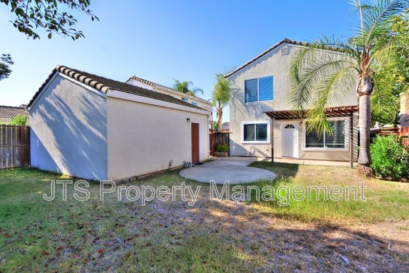 Nice Elk Grove Home in Prime Location! property image